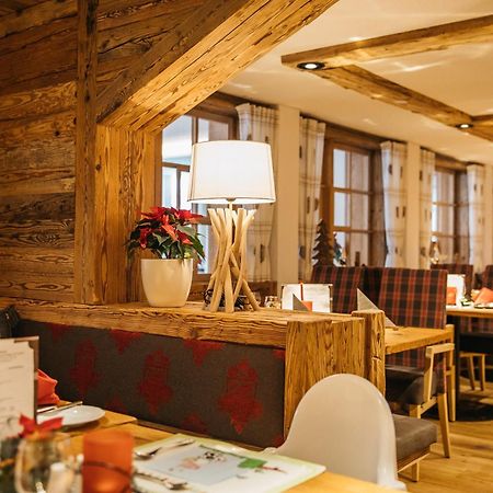 "Ferienwohnung Ess" - Annehmlichkeiten Von 4-Sterne Familien-Und Wellnesshotel Viktoria Koennen Mitbenutzt Werden Oberstdorf Exterior photo