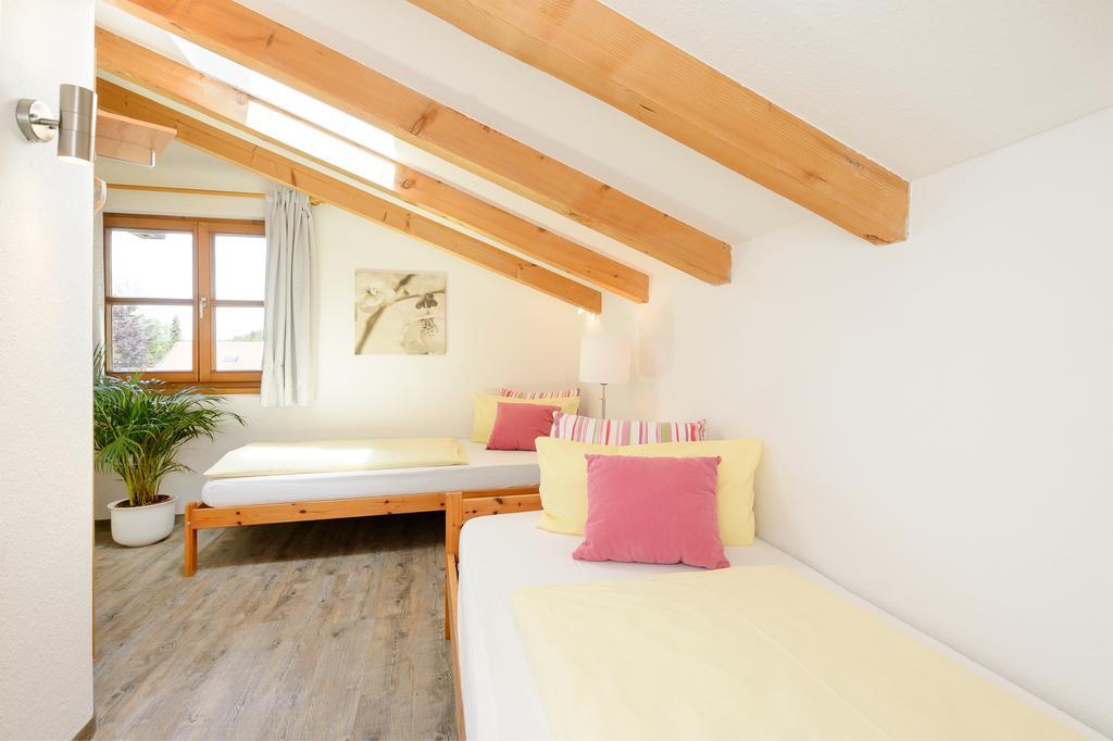 "Ferienwohnung Ess" - Annehmlichkeiten Von 4-Sterne Familien-Und Wellnesshotel Viktoria Koennen Mitbenutzt Werden Oberstdorf Exterior photo